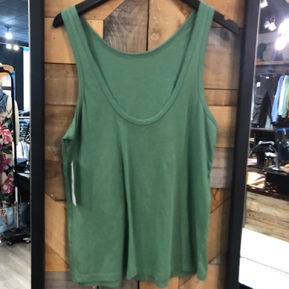 Rvca aloha tank - Picture 2 of 5